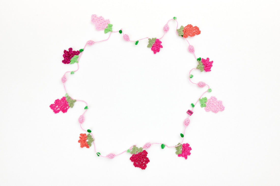 Crochet Flower Necklace