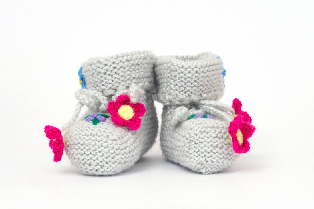 Dainty Flower Booties